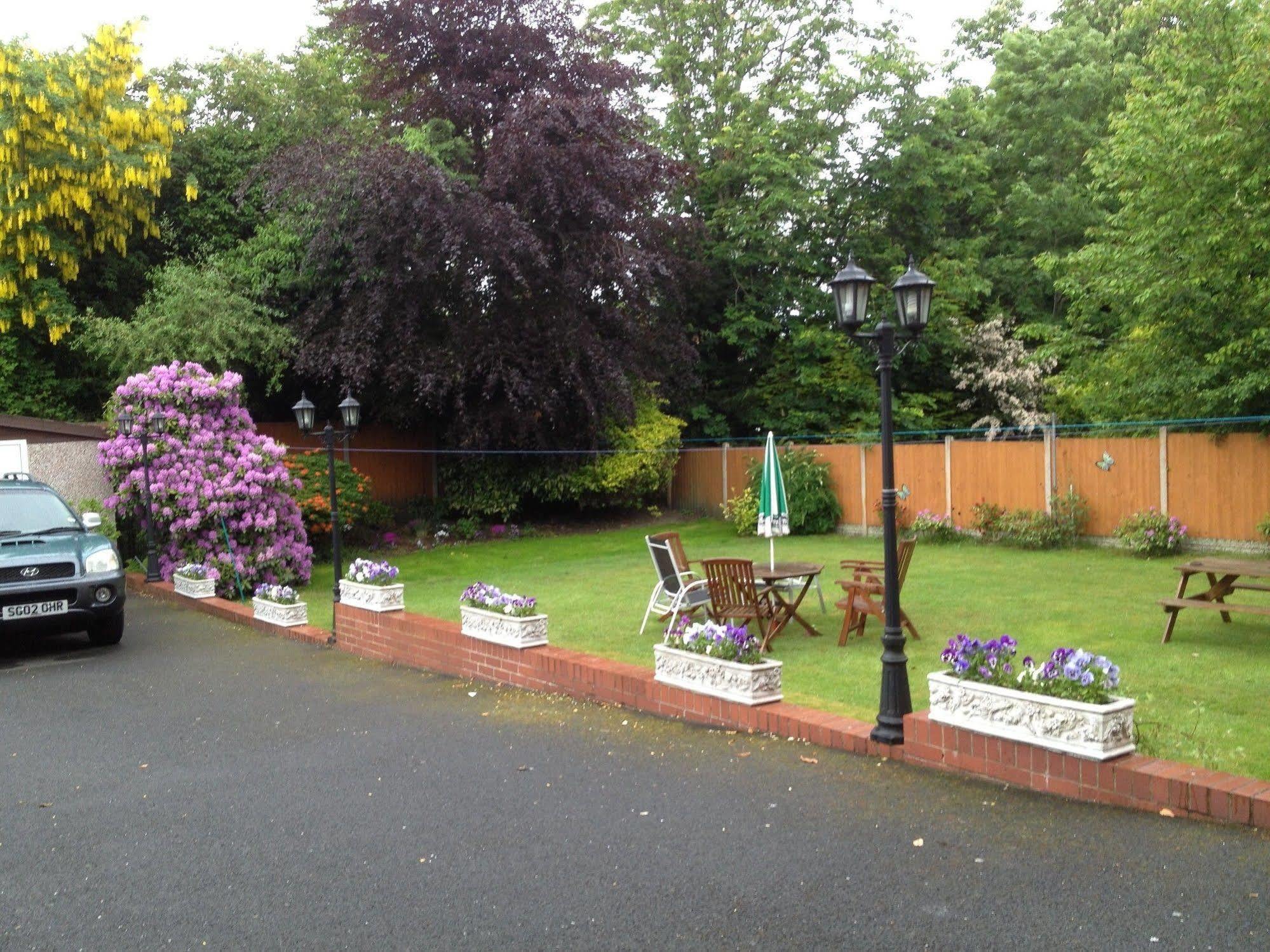 Woodlands Hotel Birmingham Buitenkant foto